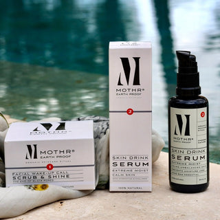 Waarom MOTHR EARTH PROOF® kiest voor skincare zonder plastic